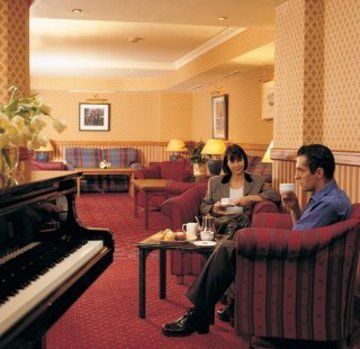 Corrib Heights Hotel Galway Bagian luar foto