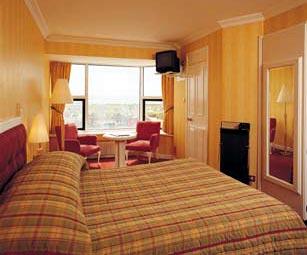 Corrib Heights Hotel Galway Bagian luar foto